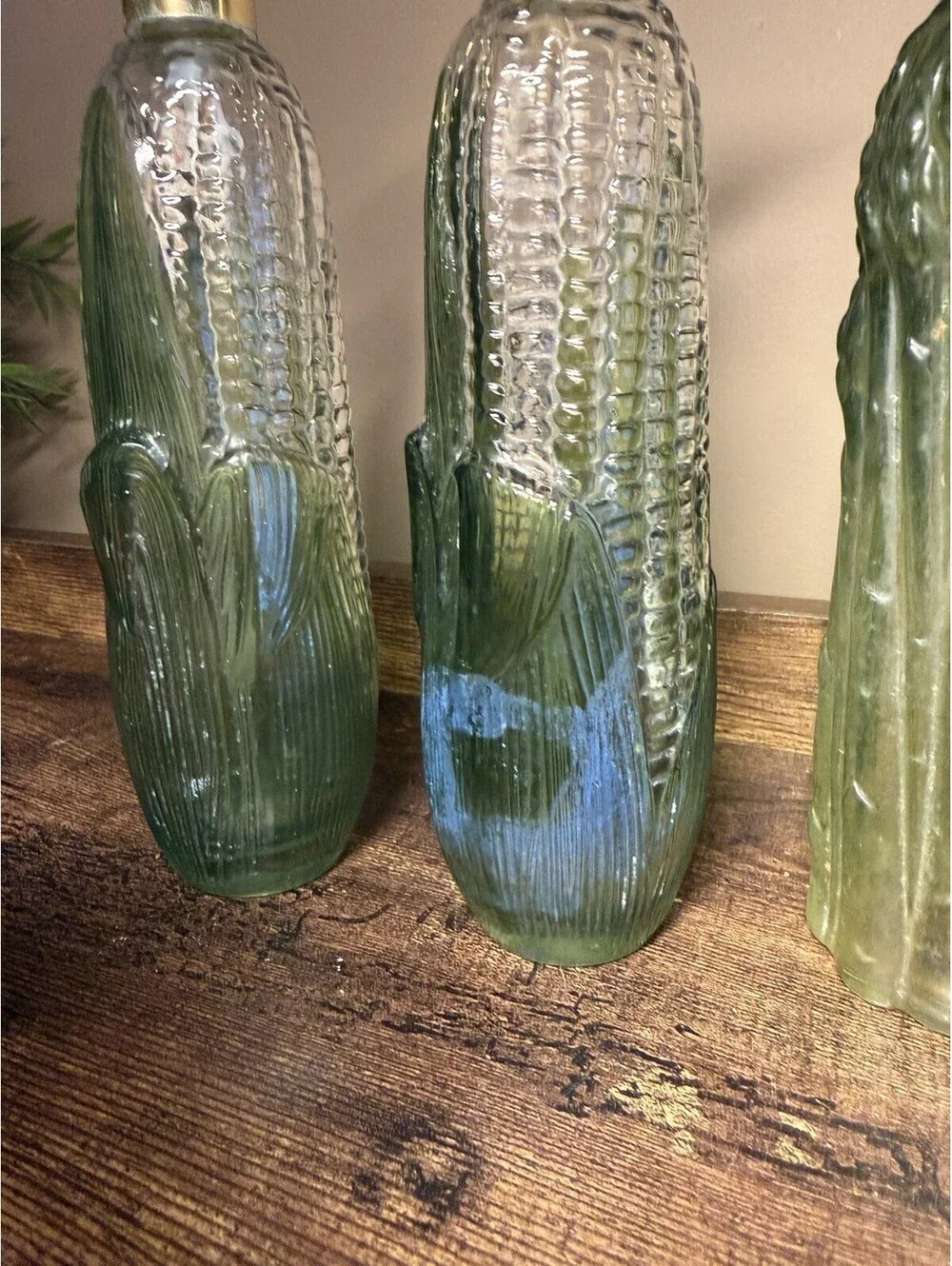 Avon Vintage Refillable Glass Soap Dispensers 4-Pack Green/Clear 10 in
